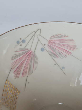 Mitterteich Bavaria Фарфоровое чайное трио с цветочным и геометрическим узором, Германия, 1960-70гг.