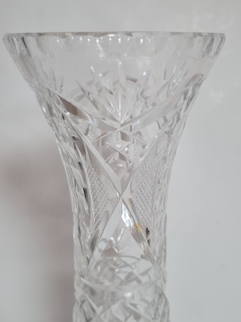 Ваза винтажная Anna Hutte на ножке, хрусталь, 22 x 7,5 см, Германия, 1960-70гг.