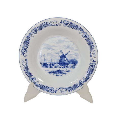 Тарелка винтажная Freiberger Porzellan суповая, Inglasur GDR "Мельница", фарфор, 21.5 см, Германия, 1960-70гг.