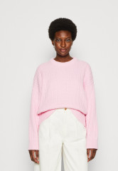 Tommy Hilfiger CABLE ALL OVER SWEATER Jumper iconic pink СВИТЕР ПО ВСЕМУ КАБЕЛЮ джемперы культовый розовый