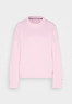 Tommy Hilfiger CABLE ALL OVER SWEATER Jumper iconic pink СВИТЕР ПО ВСЕМУ КАБЕЛЮ джемперы культовый розовый