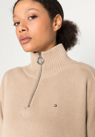 Tommy Hilfiger Jumper beige джемпер бежевый