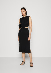 Tommy Hilfiger CUTOUT MIDI DRESS Jersey dress black ПЛАТЬЕ МИДИ С ВЫРЕЗАМИ Платье из джерси черный