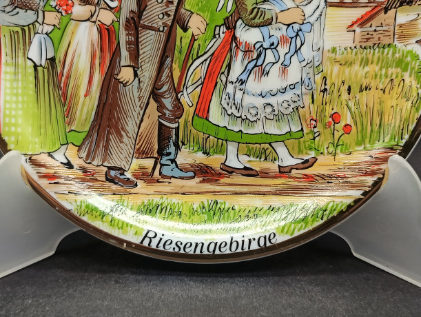 Тарелка декоративная винтажная Bauscher Weiden Bavaria "Деревня в Крконоше", фарфор, 19 см, Германия, 1981 год.