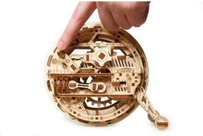UGEARS Modellbausatz MONORAD Комплект моделей МОНОРАД