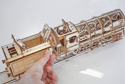 UGEARS Modellbausatz: Lokomotive + Tender Комплект модели: Локомотив + Тендер