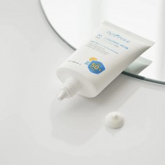 Isntree Isntree Hyaluronic Acid Watery Sun Gel  Isntree Гиалуроновая кислота Водянистый солнцезащитный гель