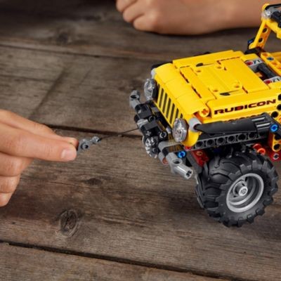 LEGO LEGO Technic 42122 Jeep Wrangler LEGO Technic 42122 Джип Рэнглер