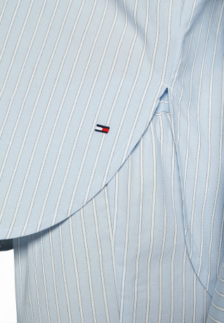 Tommy Hilfiger WOVEN STRIPE TOP Pyjama top light blue ТОП В ПОЛОСКАХ Пижамный топ светло-синий