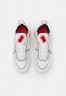Nike Sportswear AIR MAX 2090 Sneaker low summit white/black/siren red/white AIR MAX 2090 Низкие кроссовки женские вершина белый/черный/красная сирена/белый
