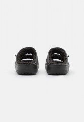 Crocs CLASSIC COZZZY Hausschuh black CLASSIC COZZY Тапочки черный