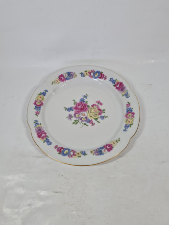 Тарелки винтажные Freiberger Porzellan, Inglasur GDR с цветочным декором, фарфор, 3 шт., 19.5 см, Германия, 1960-70гг.