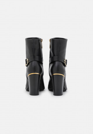 Tommy Hilfiger BELT HIGH HEEL BOOTIE Classic ankle boots black BELT HIGH HEEL BOOTIE Классические ботильоны черный