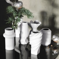 Rosenthal Rosenthal Miniaturvasen Vase Squall weiss 11 cm Миниатюрные вазы Rosenthal Ваза Шквал белый 11 см