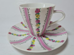 Steinbuck-Email Винтажная чайная пара "Цветы в розовом на белом фоне", Австрия, 1970-80гг.