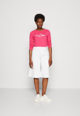 Tommy Hilfiger SLIM SIGNATURE 3/4 Long sleeved top bright cerise pink SLIM SIGNATURE 3/4 Топ с длинными рукавами ярко-вишнево-розовый