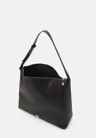 Tommy Hilfiger CASUAL HOBO Handbag black CASUAL HOBO сумочка черный