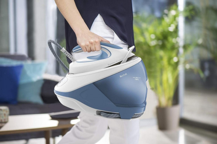 Tefal Tefal Dampfbugelstation Express Protect,Bugelstation,Dampf,Bugelstationen mit Dampfstation, 1,80 ml Wassertank, 1,8 L Tank abnehmbar,Bugeleisen Dampfbugelstation, Dampfbugeleisen  Паровая гладильная станция Tefal Express Protect, гладильная станция,