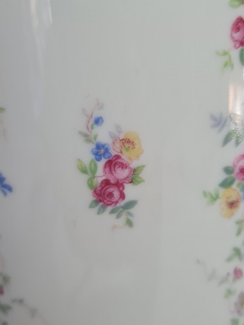 Ваза винтажная Schirnding Bavaria / 22er в мелкий цветочек, фарфор, 24 см, Германия, 1960-70гг.