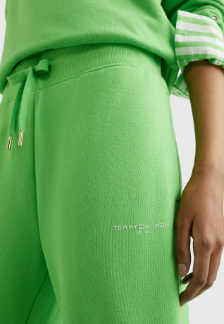 Tommy Hilfiger 1985 COLLECTION TAPERED  Tracksuit bottoms spring lime 1985 COLLECTION TAPERED Спортивные штаны весенняя известь