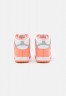 Nike Sportswear W DUNK HIGH Sneaker high crimson bliss/iron ore/white W DUNK HIGH Высокие кроссовки женские малиновое блаженство/железная руда/белый