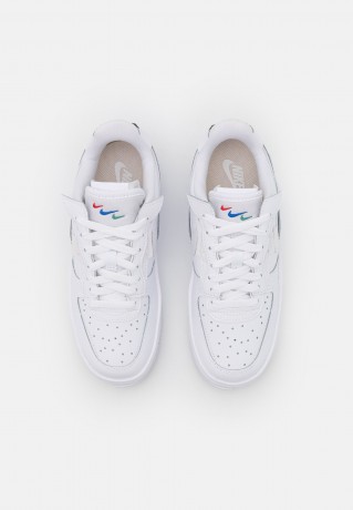 Nike Sportswear W AIR FORCE 1 FONTANKA Sneaker low white W AIR FORCE 1 FONTANKA кроссовки женские низкие белый