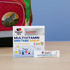 Doppelherz System Multivitamin Mini Tabs Family Immun, 20 Beutel х 2 packs, Мультивитаминный комплекс с витамином С и цинком для детей с 4-х лет и взрослых, с фруктовым вкусом, 20 пакетиков стиков x 2 упаковки