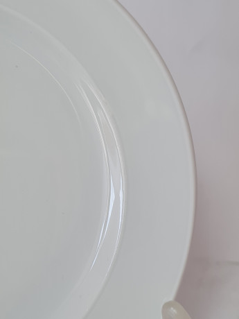 Тарелки винтажные Rosenthal, белый фарфор, 2 шт x 16 x 1,5 см, Германия, 1960-70гг.