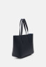 Tommy Hilfiger CHAIN TOTE Tote bag desert sky CHAIN ????TOTE Сумка-тоут небо пустыни