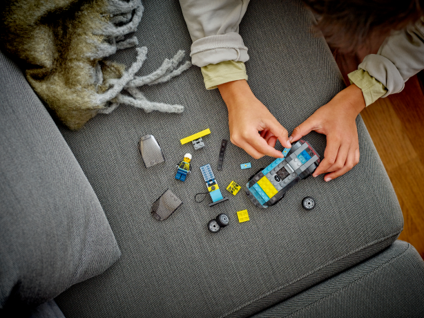 Lego Elektro-Sportwagen электрический спортивный автомобиль