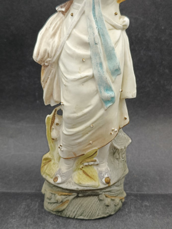 Статуэтка винтажная большая "Вальяжная девушка в шляпе", фарфор, большая, 26 х 9 см, Германия, 1970-80гг.