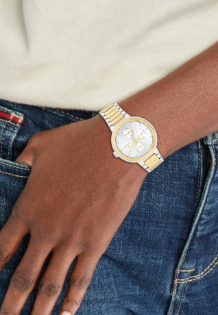 Tommy Hilfiger UHR TH1782534 Chronograph watch gold farbend ЧАСЫ TH1782534 Часы с хронографом золотого цвета