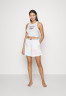 Tommy Hilfiger CROPPED TANK PRINT Pyjama top cloudy haze CROPPED TANK PRINT Пижамный топ облачная дымка