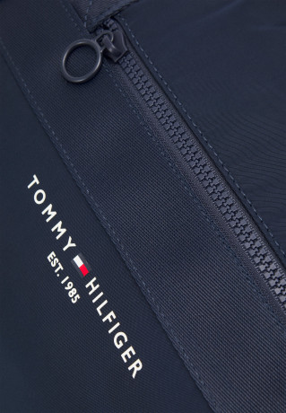 Tommy Hilfiger ESTABLISHED DUFFLE UNISEX Weekend bag desert sky ESTABLISHED DUFFLE UNISEX Сумка выходного дня небо пустыни