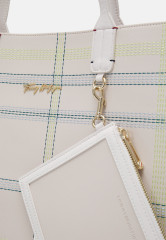 Tommy Hilfiger ICONIC TOTE SET Tote bag feather white  ICONIC TOTE SET Сумка-тоут перо белое