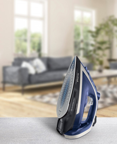 Tefal Tefal Dampfbugeleisen FV6846 Ultragliss, 2800 W, 50 g/Min. kontinuierliche Dampfabgabe, 260 g/Min. Dampfstoss, kratzfest  Паровой утюг Tefal FV6846 Ultragliss, 2800 Вт, 50 г/мин. непрерывная подача пара, 260 г/мин. Паровая струя, устойчивая к царапи