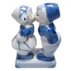 Delft Делфтский фарфор Коллекционная статуэтка "Целующиеся мальчик и девочка", 10см х 6см х 4см