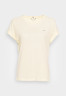 Tommy Hilfiger RLX C-NK SS Print T-shirt lemon twist RLX C-NK SS Футболка с принтом лимонный твист