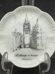 Тарелка декоративная винтажная AK Kaiser "Фрайбург", сувенирная, фарфор, 11 см, Германия, 1970-80гг.
