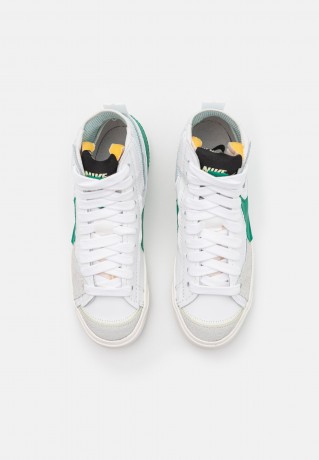 Nike Sportswear BLAZER MID #x27;77 JUMBO UNISEX Sneaker high summit white/malachite/blackened blue BLAZER MID #x27;77 JUMBO UNISEX — Высокие кроссовки женские вершина белый/малахит/черненый синий