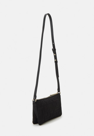 Tommy Hilfiger CHIC CROSSOVER Across body bag black CHIC CROSSOVER Сумка через плечо черный