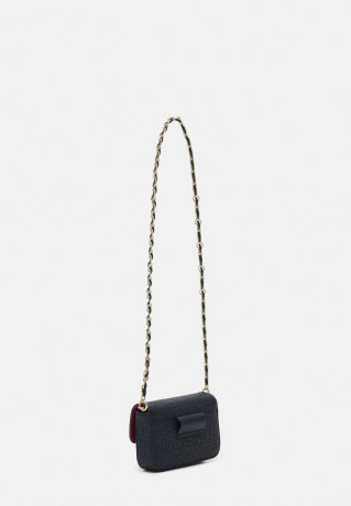 Tommy Hilfiger TURNLOCK PETIT CROSSOVER MONO Across body bag desert sky TURNLOCK PETIT CROSSOVER MONO Сумка через плечо небо пустыни