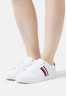 Tommy Hilfiger ESSENTIAL WEBBING CUPSOLE Trainers white ESSENTIAL WEBBING CUPSOLE — Кроссовки белый