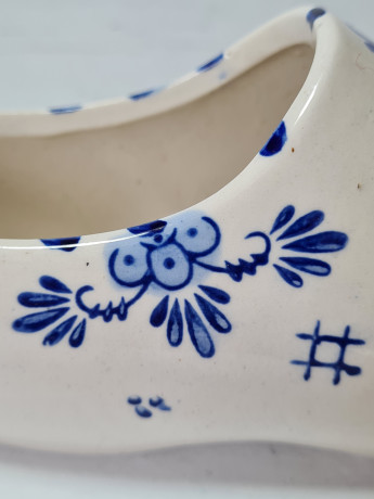 Laddrah Amsterdam Башмачок, белый фарфор с синим рисунком, ручная роспись, 15 x 7 см, Голландия, 1960-70гг.