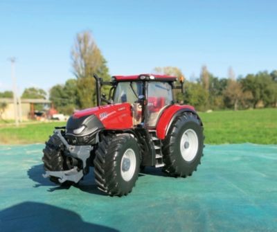 TOMY CASE IH Optum 300 CVX Traktor Трактор CASE IH Optum 300 CVX