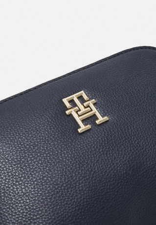 Tommy Hilfiger LIFE CROSSOVER Across body bag space blue LIFE CROSSOVER Сумка через плечо космический синий