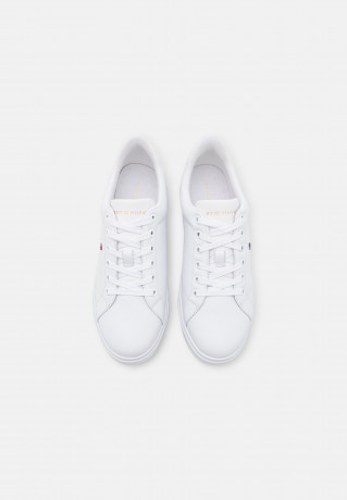 Tommy Hilfiger ESSENTIAL  Trainers white ESSENTIAL Кроссовки белый