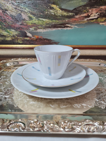 Чайное трио винтажное Winterling Roslau Bavaria, белый фарфор с разноцветным узором и позолотой, 10 x 6,5 см / 14,5 см / 19,5 см, Германия, 1960-70гг.