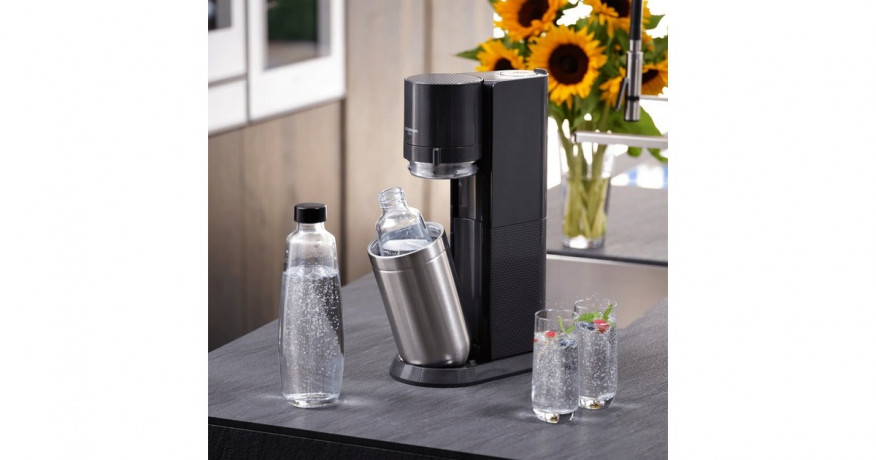 SodaStream SodaStream Wassersprudler Duo Titan Starter-Set schwarz, inkl. Glasflasche, CO?-Zylinder  schwarz Стартовый набор для приготовления газировки SodaStream Duo Titan, черный, включая стеклянную бутылку и баллон с CO2.