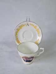 Чайная пара винтажная Colclough Bone / England, костяной фарфор, изображение фото со свадьбы Принца Эндрю и Сары Фергюсон, Англия, 1986г.